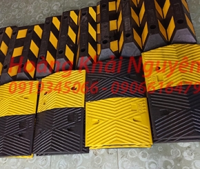 Gờ giảm tốc quận 1