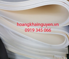 Mút xốp màu kem